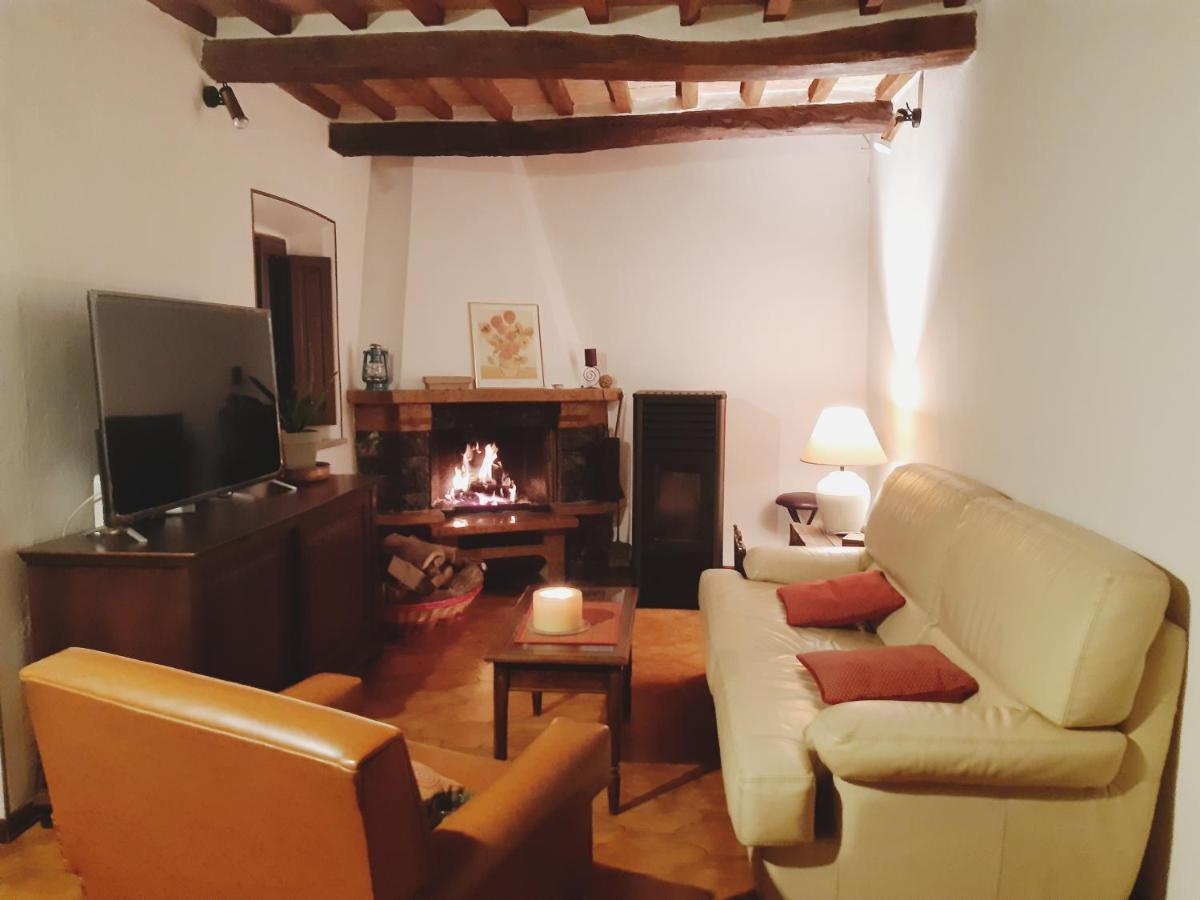 Casa Il Girasole Pitigliano Apartment ภายนอก รูปภาพ